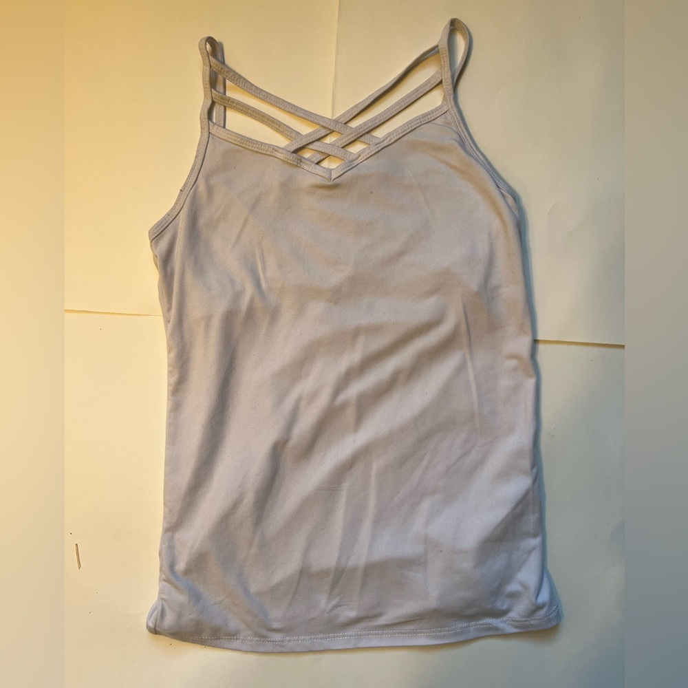 Girls Epic Threads White Tank with built in bra, Size Large